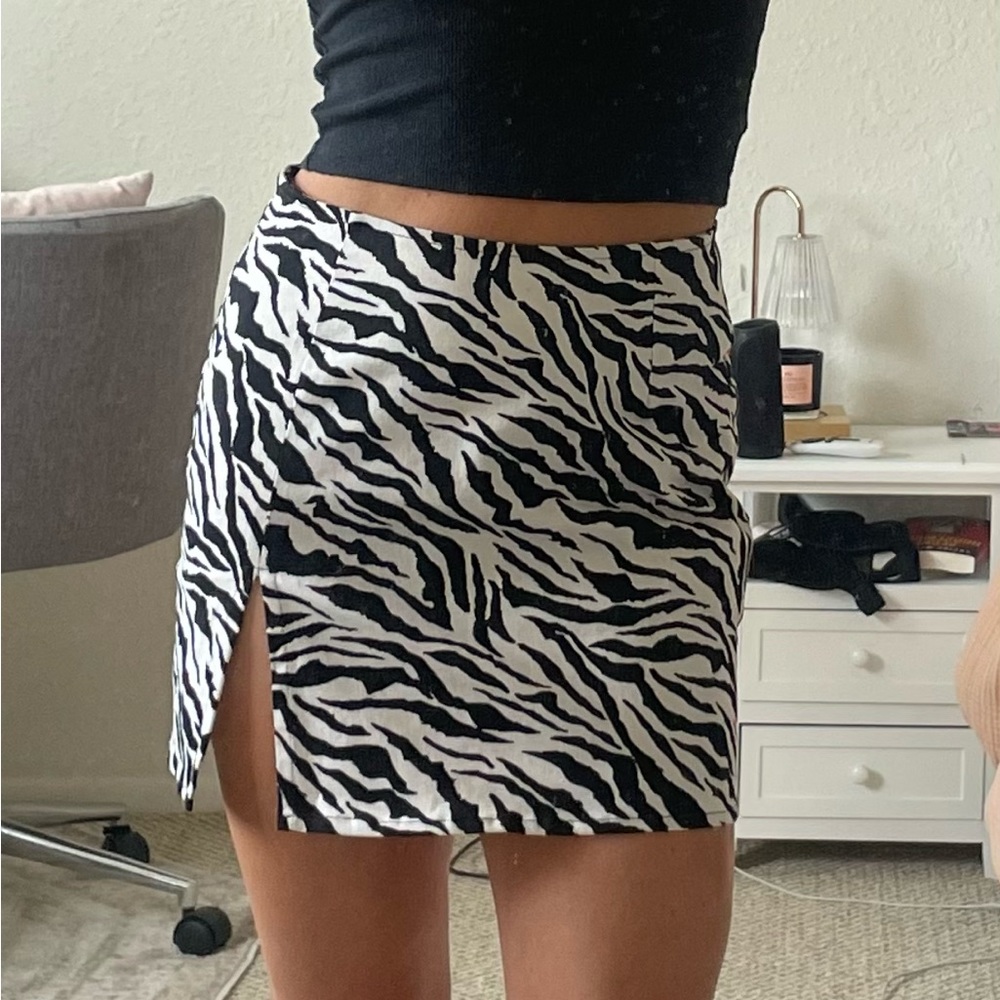 Motel Zebra Print Mini Skirt (black & white) size small